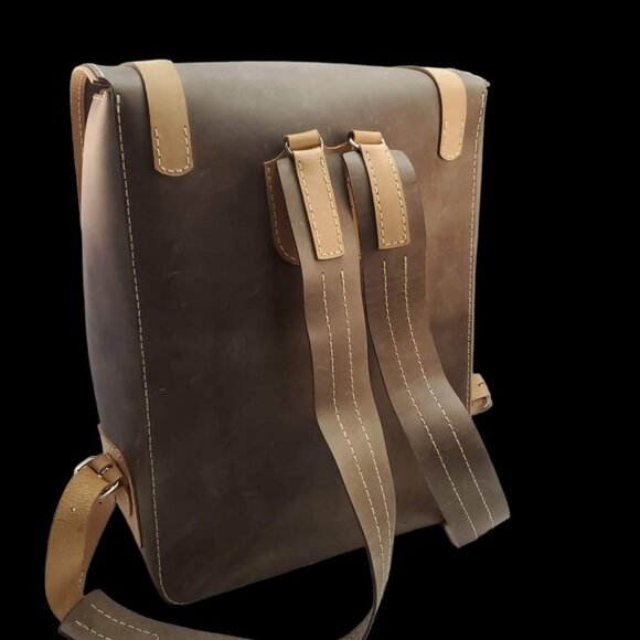 Handcrafted Retro Military Style Backpack Large Capacity Grey and Beige - Picture 3 of 8